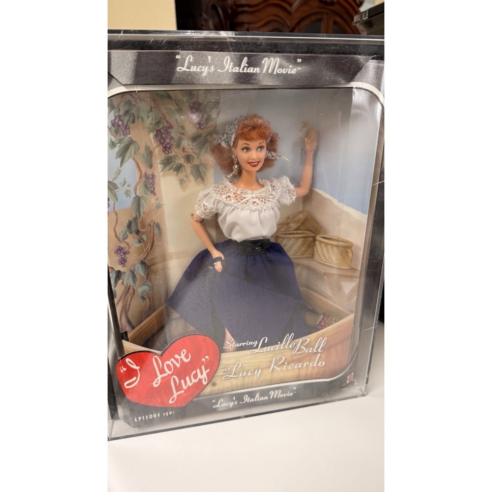 I Love Lucy Lucy's Italian Movie Doll Episode 150 Mattel NRFB Display‎ Case